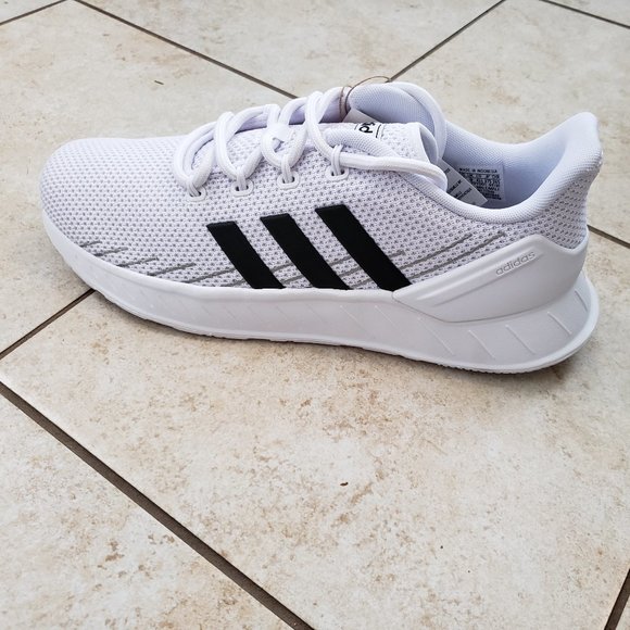 adidas | Shoes | New Adidas Questar Flow Nxt Mens Fy956 Size 95  Whiteblackgrey Shoes | Poshmark